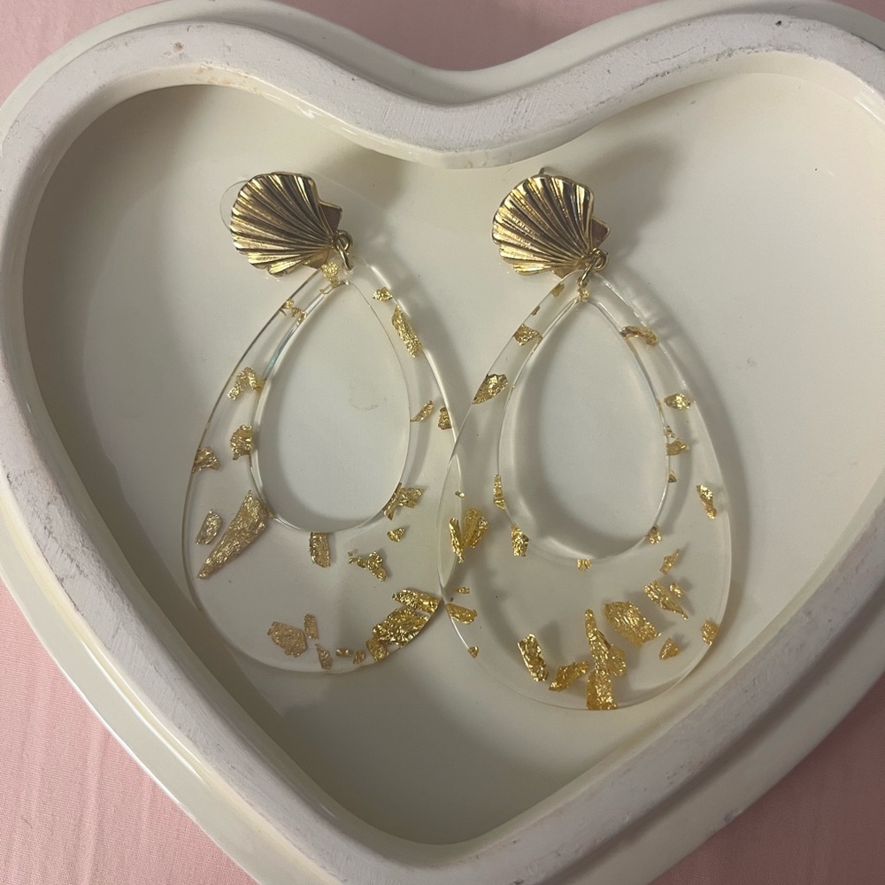 Earrings Clear Lucite
